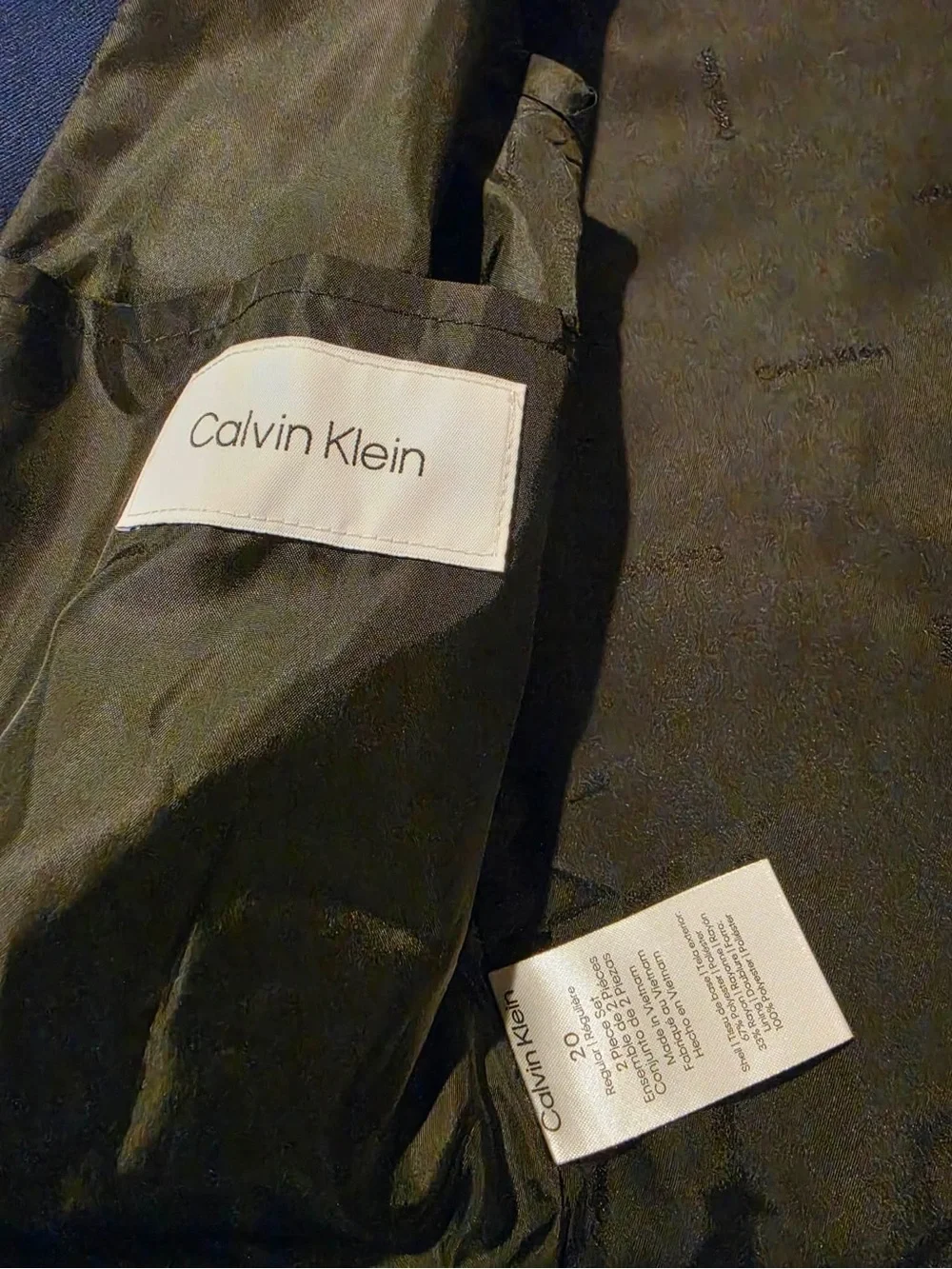 Calvin Klein Infinity Blue Kids Blazer wit Straight Leg Pants size 20 NWT